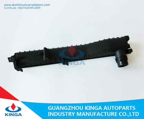 Tanque plástico 520 do radiador do carro de BMW/530/728/735I 98 - 00 TA 60*457.5mm fornecedor
