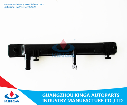 PA66 de MAZDA 2' 08 do OEM ZJ3815200 do radiador do tanque tanque de água plástico do radiador do reparo fornecedor