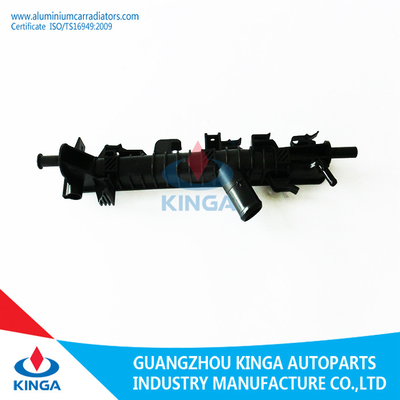 MAZDA 3' 06 - tanques plásticos esquerdos para a colocação, OEM Z602-15-200C do radiador da TA auto fornecedor
