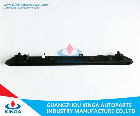 Tanque plástico TOYOTA CAMRY'90 do radiador inferior do diâmetro 31mm - 94 SV30/SV35 na cor preta fornecedor