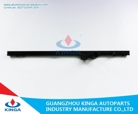Tanque plástico do radiador do OEM 16400-46600 para o auto radiador TOYOTA Crown'98 JZS155 EM fornecedor