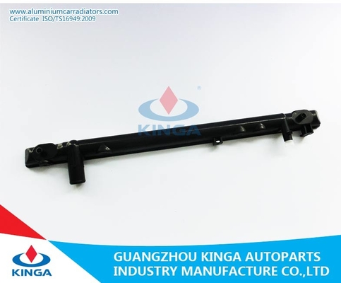 O tanque de água plástico para o auto tanque do radiador parte a TA de TOYOTA Crown'98 JZS155 fornecedor