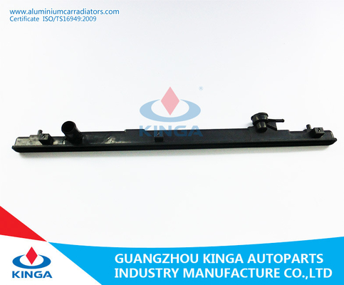 Tanque plástico LEXUS'95-99 RX300 DPI 2453 do radiador da água do OEM 16400-7A550 fornecedor