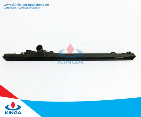 Tanque superior do radiador para Toyota Cressida'92-94 LX90/LX100 no OEM: 16400-5B100 fornecedor