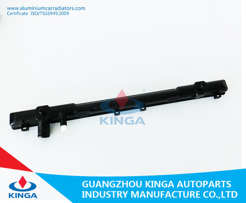 material plástico do tanque do radiador do rapair para a TA de SWIFT 05 fornecedor