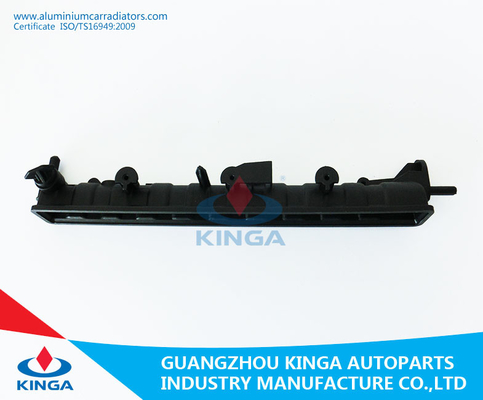 Tanque plástico da entrada do tanque 17700-56B01radiator do radiador de Suzuki Vitara'88-97 TD01 fornecedor