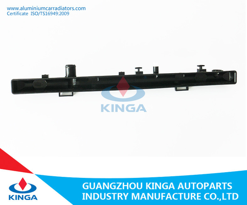 O OEM 17700-80J10 Suzuki SX4'06 no tanque plástico da extremidade do radiador/tanque do radiador parte fornecedor