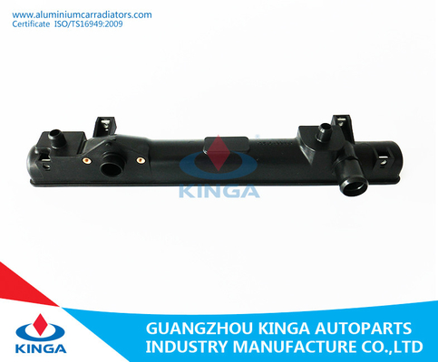 Tanque avançado do radiador do mercado de acessórios auto para TA 2012 de Suzuki Aito fornecedor
