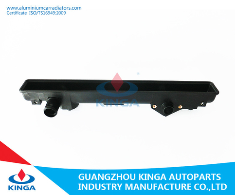 Tanque avançado do radiador do mercado de acessórios auto para TA 2012 de Suzuki Aito fornecedor