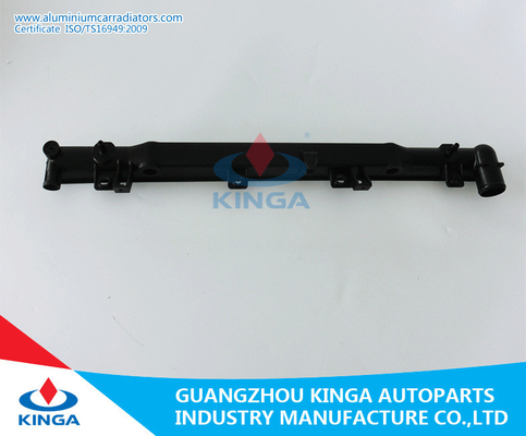 Tanque plástico do radiador do OEM 45119-SC020 para Subaru Forester'09- no radiador fornecedor