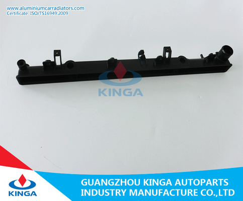 Tanque plástico do radiador do OEM 45119-SC020 para Subaru Forester'09- no radiador fornecedor