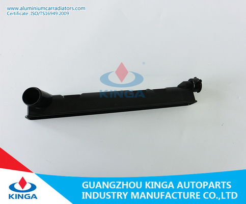 Repare o tanque plástico do radiador/radiador esquerdo plástico do tanque para o LEGADO de SUBARU EM fornecedor