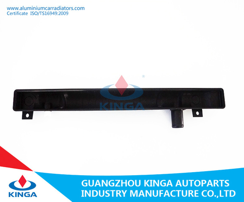 Tanque plástico 57*620MM do lado do radiador de MITSUBISHI do reparo do OEM MB890957 para PAJERO V46'93-98 EM fornecedor