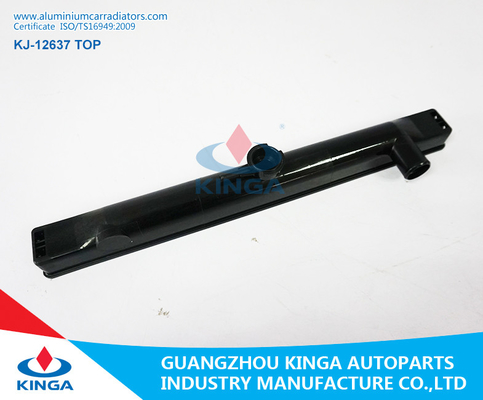 Tanque plástico do radiador preto para o tanque da parte superior de HILUX RN60/65/106'89-97 HILUX YN106/110'89-97 fornecedor