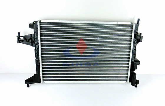 O carro da transmissão manual parte o auto radiador do carro para Opel Combo/sistema de refrigeração 2000 de Corsa C fornecedor